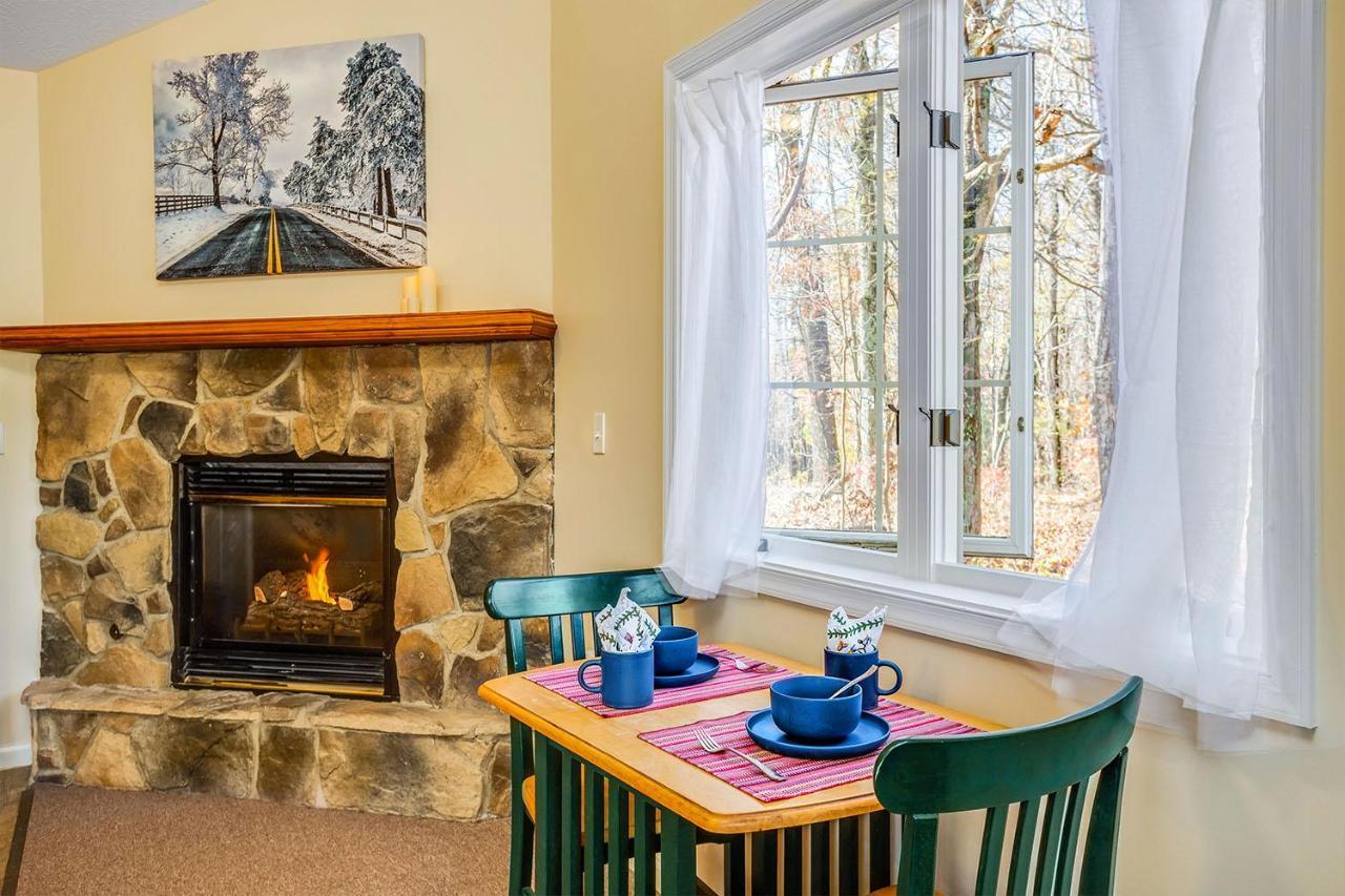 Love Ridge Mountain Lodging Lyndhurst Eksteriør bilde
